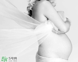 孕婦能用花露水嗎？花露水對孕婦有影響嗎？