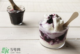 藍莓和牛奶可以一起吃嗎？吃完藍莓可以喝牛奶嗎？