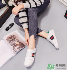 gucci小白鞋多少錢？古馳小白鞋國(guó)內(nèi)專柜價(jià)格