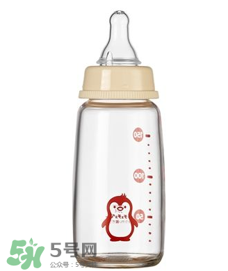 啾啾奶瓶和貝親奶瓶哪個好？啾啾奶瓶和貝親奶瓶的區(qū)別