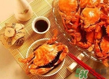 吃螃蟹可以喝牛奶嗎？吃螃蟹能喝酸奶嗎？
