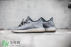 adidas yeezy 350 boost v2蟒蛇皮定制版多少錢(qián)？