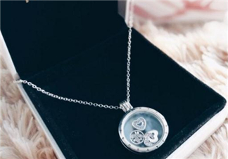 pandora項鏈掉色嗎？潘多拉項鏈會不會掉色？