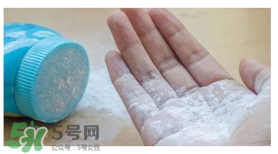 爽身粉對(duì)痱子有用嗎？爽身粉能預(yù)防痱子嗎？