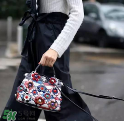 fendi peekaboo尺寸多大？芬迪peekaboo尺寸有哪幾種？