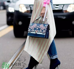fendi kan i多少錢(qián)？芬迪kan i包包國(guó)內(nèi)專柜價(jià)格