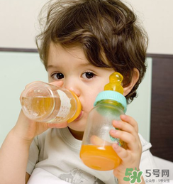 寶寶能喝酸梅湯嗎？酸梅湯寶寶能喝嗎？
