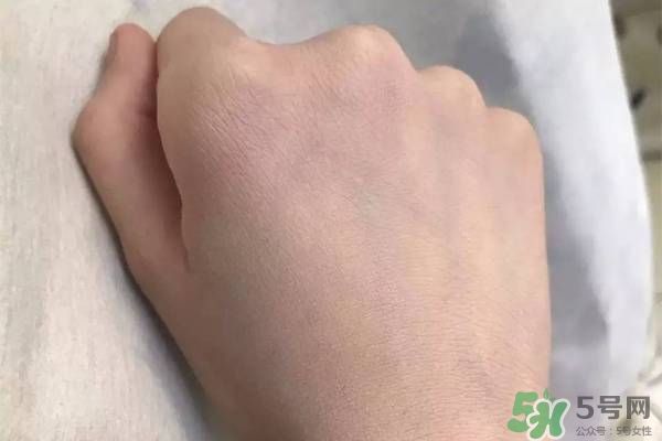 郁美凈粉底霜怎么樣？郁美凈粉底霜色號(hào)試色