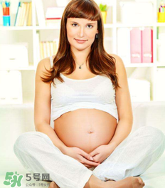 孕婦長痱子可以用痱子粉嗎？痱子粉對(duì)孕婦有危害嗎？