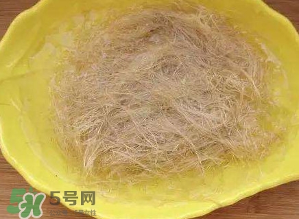 玉米須泡水喝能減肥嗎？玉米須煮水的功效與作用