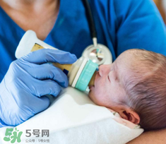 早產(chǎn)兒智力低下的表現(xiàn)是怎樣的？早產(chǎn)兒智力會低下嗎？