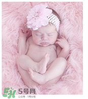 早產(chǎn)兒要喝早產(chǎn)兒奶粉嗎？早產(chǎn)兒最好喝什么奶？
