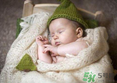 早產(chǎn)兒奶粉有必要嗎？早產(chǎn)兒可以吃普通奶粉嗎？