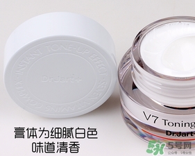 先用防曬噴霧還是素顏霜？素顏霜防曬噴霧使用順序