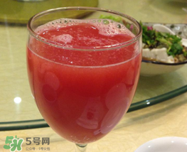 西瓜汁有沉淀還能喝嗎？西瓜汁怎么榨不會沉淀？
