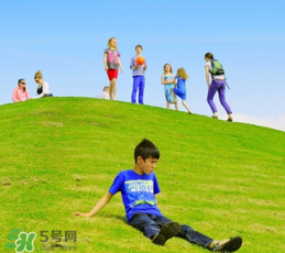 暑假旅游性價比最高的地方是哪里？2017暑假去哪里旅游便宜？