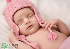 寶寶睡覺打鼾怎么回事？寶寶睡覺打鼾正常嗎？