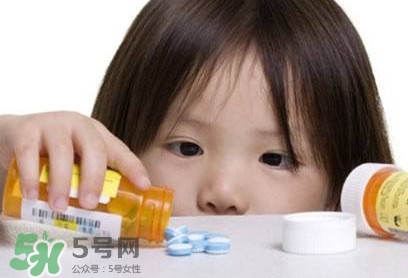 來(lái)月經(jīng)可以吃感冒藥嗎？月經(jīng)期吃感冒藥有什么影響