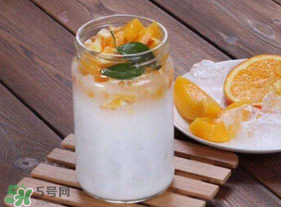 黃桃和酸奶能一起吃嗎？黃桃酸奶怎么做？