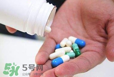 來(lái)月經(jīng)可以吃感冒藥嗎？月經(jīng)期吃感冒藥有什么影響