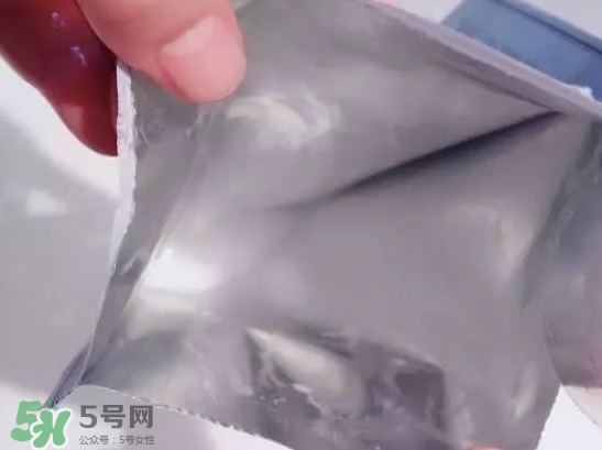 艾醫(yī)生草本絲絨面膜怎么用？艾醫(yī)生草本絲絨面膜要洗嗎