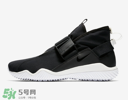nikelab acg 07 kmtr機能運動鞋黑白配色多少錢？