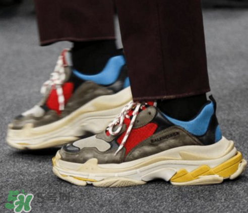 balenciaga triple s怎么預定？巴黎世家秋冬新款運動鞋在哪預定？