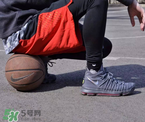 nike kd9 elite上腳怎么樣？耐克kd9 elite實(shí)戰(zhàn)測評