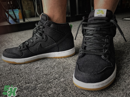 nike sb dunk momofuku限量版滑板鞋多少錢？