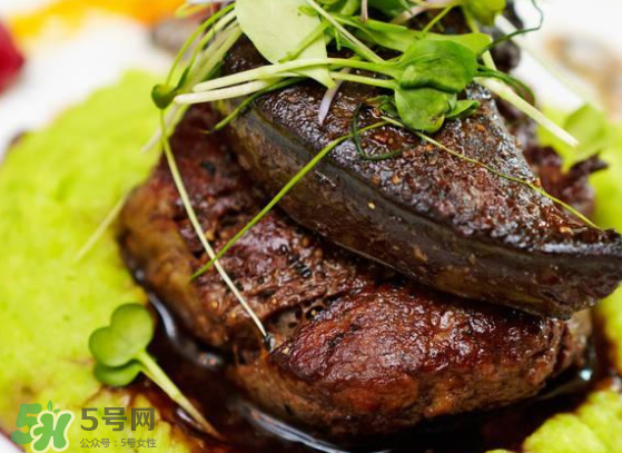 藍莓和牛肉能一起吃嗎？藍莓和牛肉會過敏嗎？