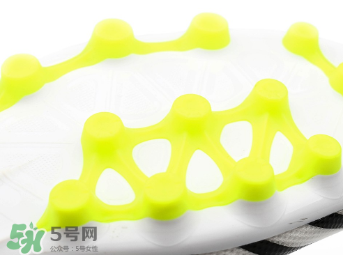 adidas nemeziz 17+怎么樣？阿迪達(dá)斯斑馬足球鞋測評