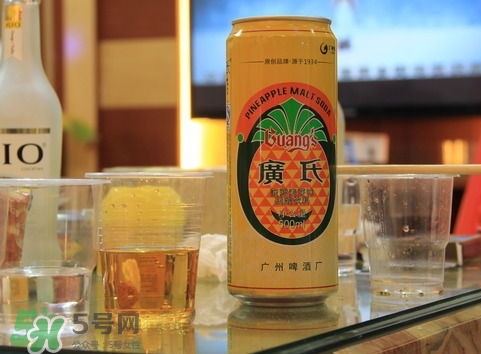 菠蘿啤是碳酸飲料嗎？菠蘿啤不能和什么一起吃？