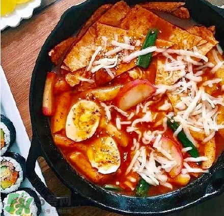 火雞面部隊鍋是什么？火雞面部隊鍋做法
