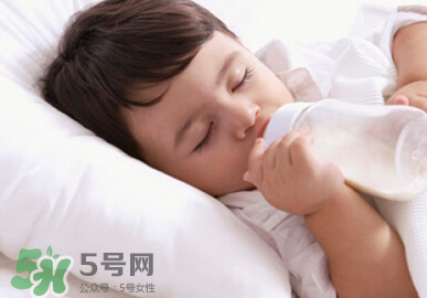氨基酸奶粉味道如何？氨基酸奶粉苦嗎？