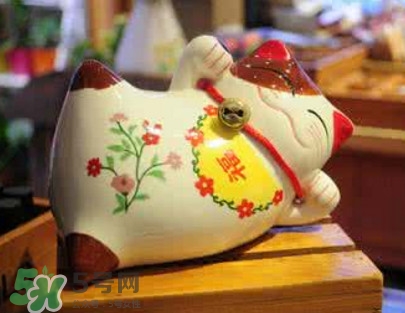 招財(cái)貓送人可以嗎？招財(cái)貓自己買(mǎi)還是送