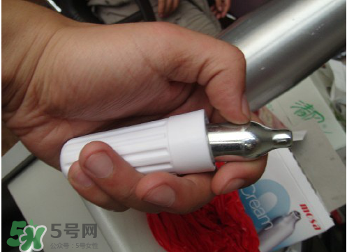笑氣怎么玩？笑氣怎么用？