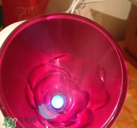 松下蒸臉器和金稻哪個好？松下蒸臉器和金稻蒸臉器對比