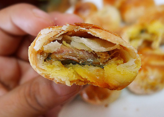 老婆餅怎么做好吃？最正宗的老婆餅是什么餡的