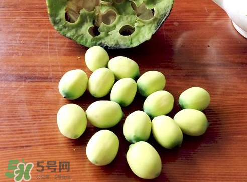 新鮮蓮蓬怎么吃？新鮮蓮蓬的吃法