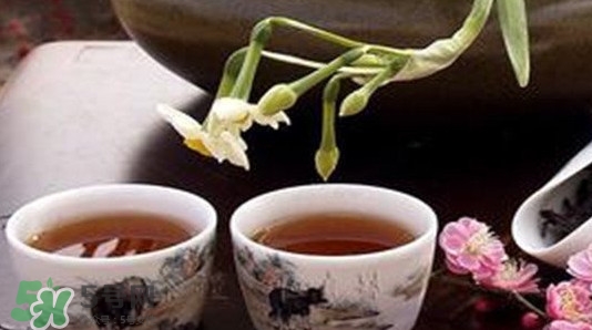 喝荷葉茶能減肥嗎？荷葉茶和什么搭配最好？