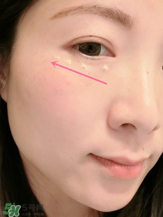 玉蘭油眼部素顏霜怎么用？玉蘭油眼部素顏霜使用方法