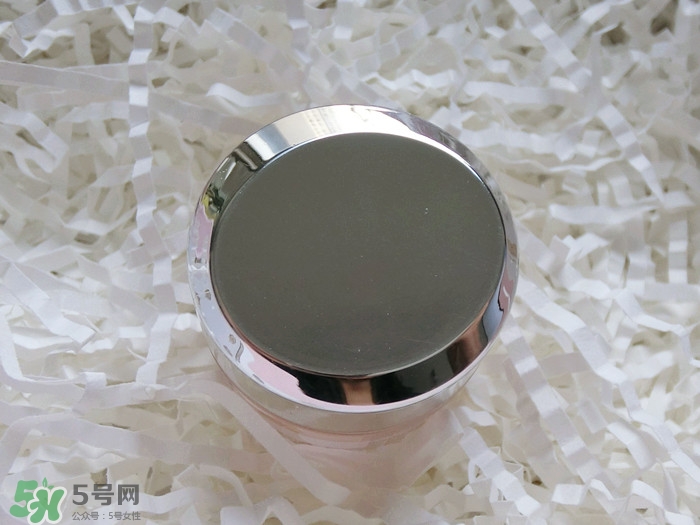 玉蘭油眼部素顏霜怎么用？玉蘭油眼部素顏霜使用方法