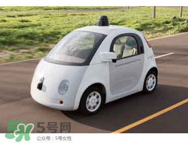 李彥宏坐無人駕駛汽車上五環(huán) 無人駕駛汽車什么時候上市？