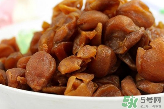 山黃皮怎么腌制成甜的？山黃皮醬的制作方法