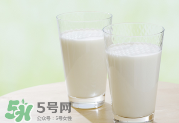 嬰兒奶粉老人能喝嗎？老人能不能喝嬰兒奶粉？