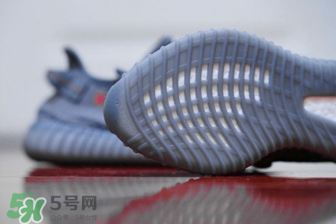 adidas yeezy 350 boost v2 beluga 2.0灰斑馬多少錢？