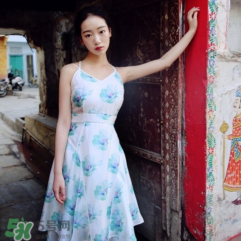 8月份去三亞穿什么？八月份去三亞穿什么衣服？