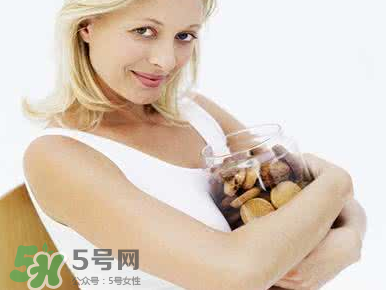 孕婦吃甜食寶寶會頭大嗎？孕期吃甜食寶寶會頭變大嗎？