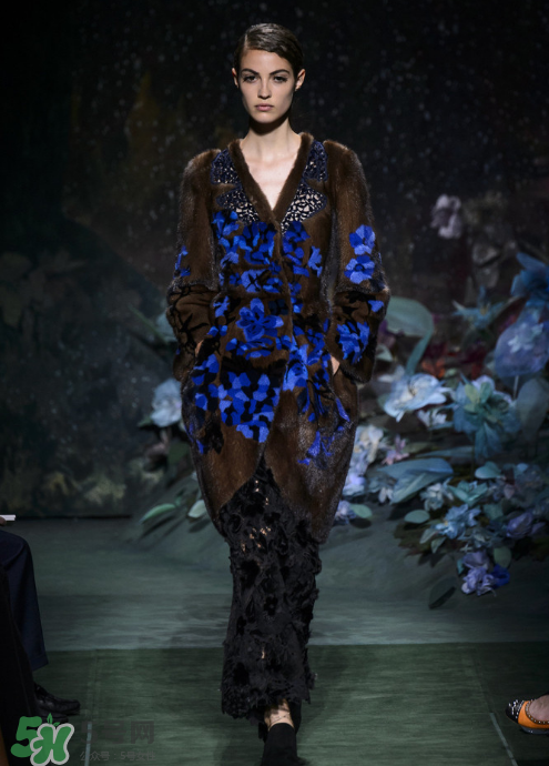 fendi2017秋冬高定秀服裝怎么樣_好看嗎？