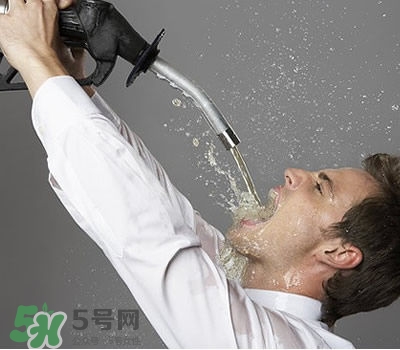 腎結石怎么治最好？腎結石的醫(yī)治方法